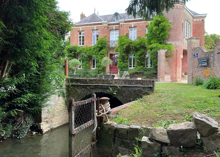 Domaine De Senercy Bed & Breakfast