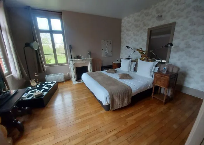 Domaine De Senercy Bed & Breakfast
