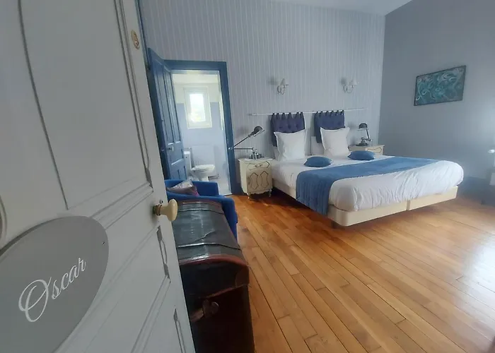 Bed & Breakfast Domaine De Senercy